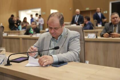 Aparecida de Goiânia cria Selo ‘Escola Amiga do Autismo’ para incentivar inclusão na rede de ensino