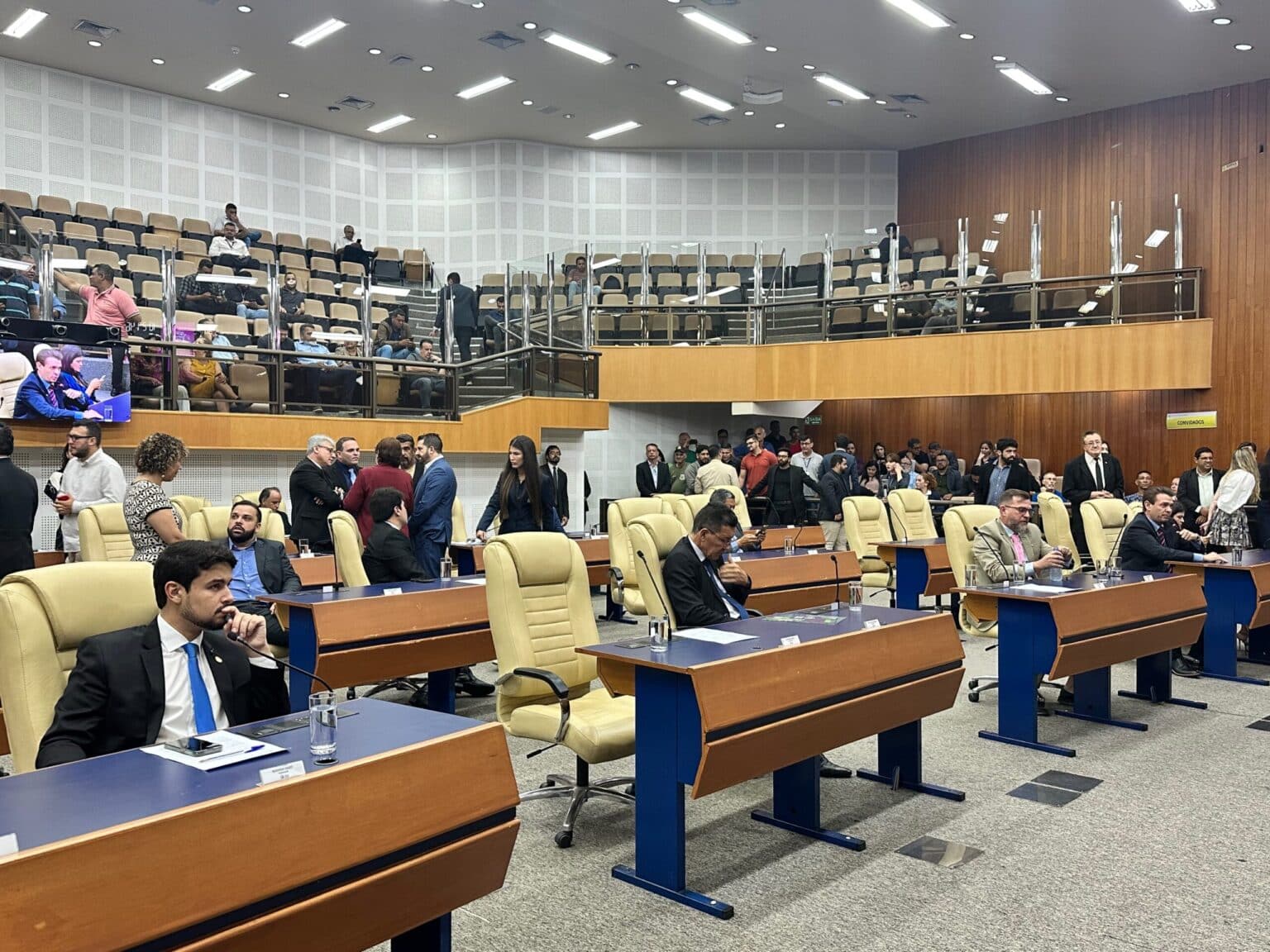 Câmara aprova Refis 2025 e autoriza descontos de até 99% em juros e multas para contribuintes de Goiânia
