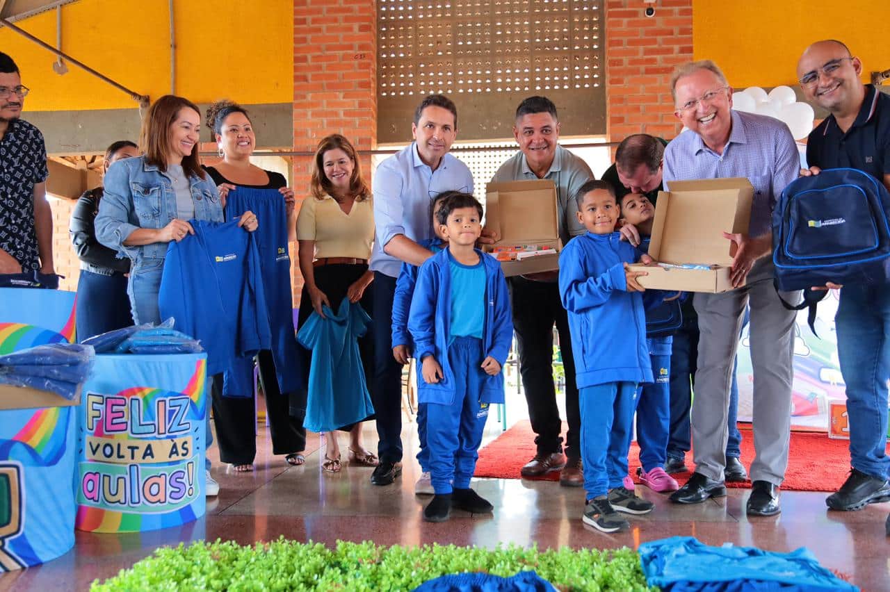 Volta às aulas em Aparecida de Goiânia