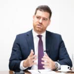 Audiência expõe suspeitas sobre multas de trânsito em Goiânia e levanta debate sobre legalidade e transparência