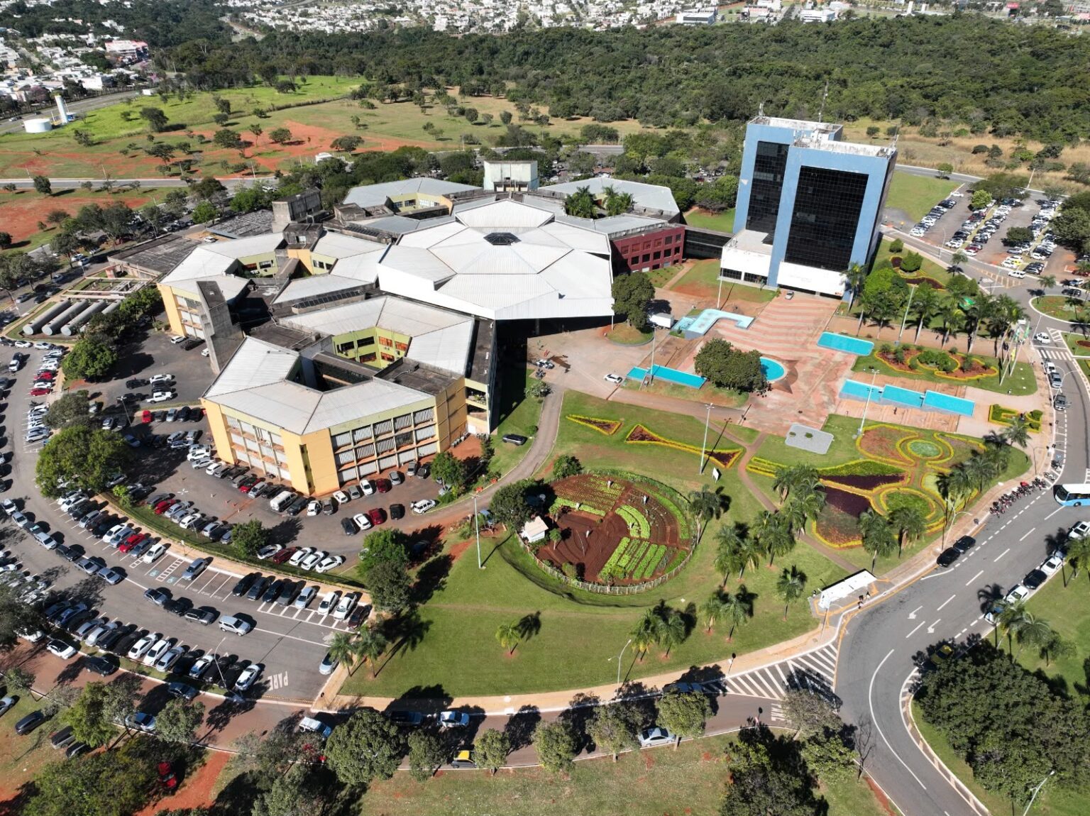 Comissão da Câmara aprova data-base de 4,26% para servidores municipais e avança com propostas sobre EPIs e isonomia salarial