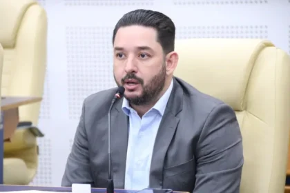 CCJ aprova projeto que moderniza regras para Organizações Sociais e reforça transparência em contratos com o Município